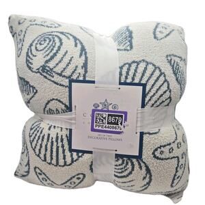NEW Seashell 2 Pack Pillows Cream Blue Coastal Collection 20x20" Cotton polyeste